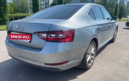Skoda Superb III рестайлинг, 2016 год, 1 630 000 рублей, 3 фотография