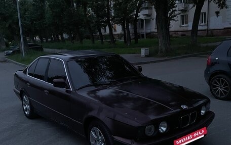 BMW 5 серия, 1990 год, 275 000 рублей, 3 фотография