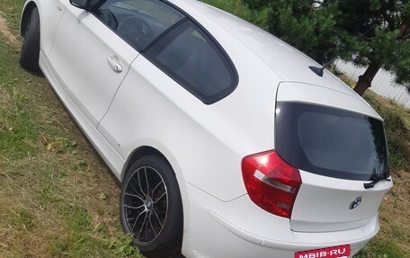 BMW 1 серия, 2010 год, 680 000 рублей, 4 фотография