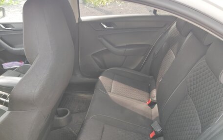 Skoda Rapid I, 2015 год, 875 000 рублей, 10 фотография
