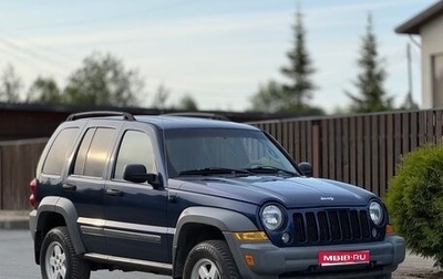 Jeep Liberty (North America) I, 2005 год, 695 000 рублей, 1 фотография