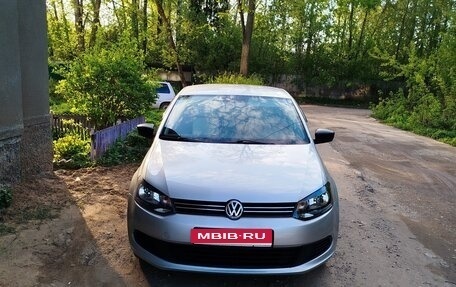 Volkswagen Polo VI (EU Market), 2011 год, 620 000 рублей, 1 фотография