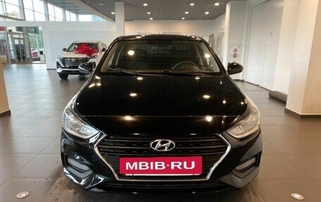 Hyundai Solaris II рестайлинг, 2017 год, 1 180 000 рублей, 8 фотография