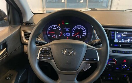 Hyundai Solaris II рестайлинг, 2017 год, 1 180 000 рублей, 10 фотография
