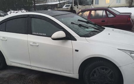 Chevrolet Cruze II, 2013 год, 595 000 рублей, 3 фотография