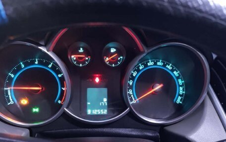 Chevrolet Cruze II, 2013 год, 595 000 рублей, 9 фотография