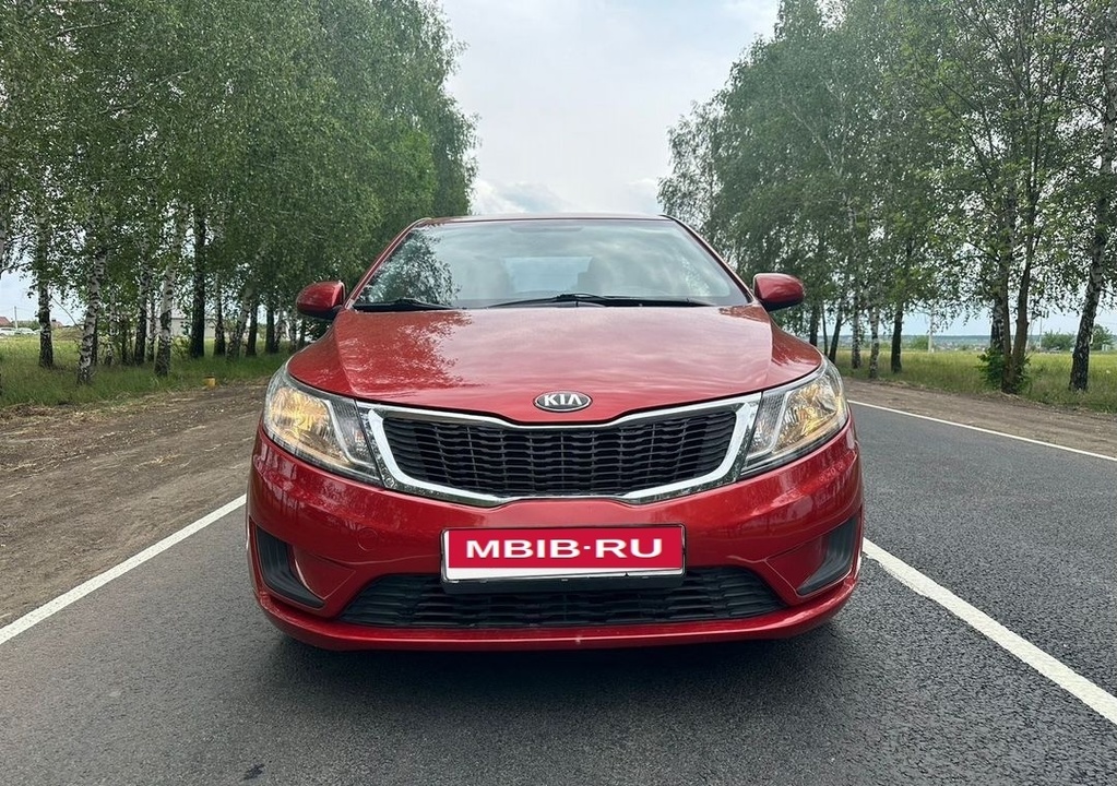 KIA Rio III, 2013 год, 865 000 рублей, 10 фотография