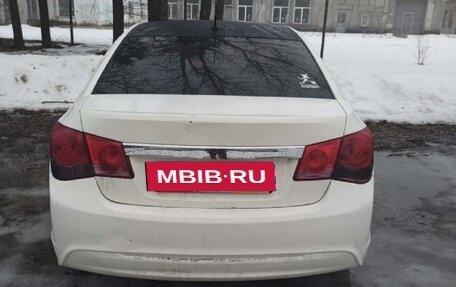 Chevrolet Cruze II, 2013 год, 595 000 рублей, 7 фотография