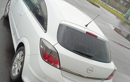 Opel Astra H, 2007 год, 310 000 рублей, 1 фотография