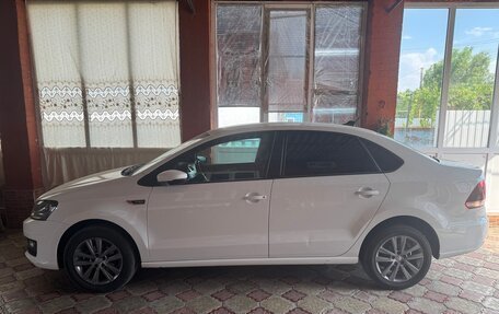 Volkswagen Polo VI (EU Market), 2019 год, 1 100 000 рублей, 2 фотография