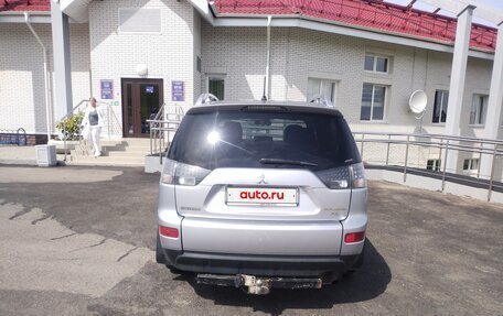 Mitsubishi Outlander III рестайлинг 3, 2008 год, 850 000 рублей, 2 фотография
