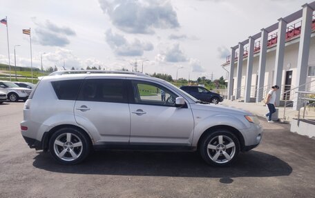 Mitsubishi Outlander III рестайлинг 3, 2008 год, 850 000 рублей, 3 фотография