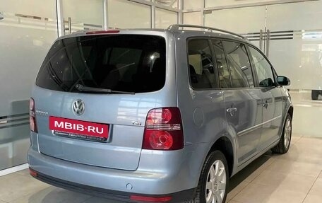 Volkswagen Touran III, 2007 год, 475 000 рублей, 4 фотография