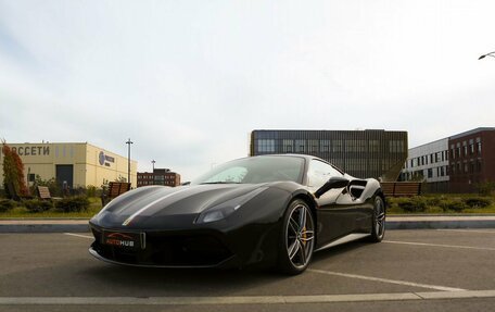 Ferrari 488, 2016 год, 21 000 000 рублей, 3 фотография