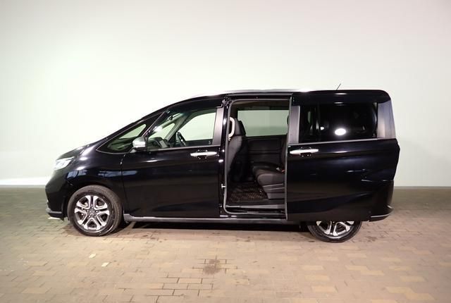 Honda Freed, 2020 год, 1 300 000 рублей, 3 фотография