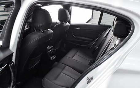 BMW 1 серия, 2017 год, 1 999 000 рублей, 11 фотография