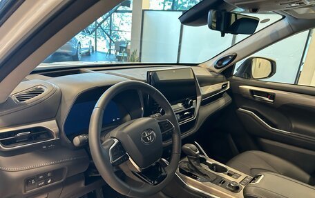 Toyota Highlander, 2025 год, 5 650 000 рублей, 14 фотография