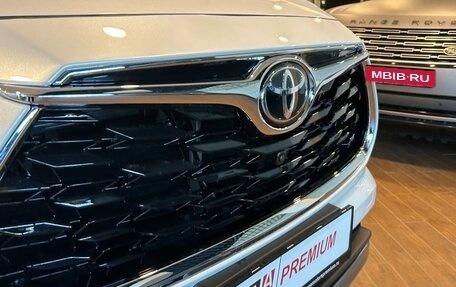Toyota Highlander, 2025 год, 5 650 000 рублей, 8 фотография