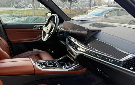 BMW X7, 2022 год, 13 000 000 рублей, 5 фотография