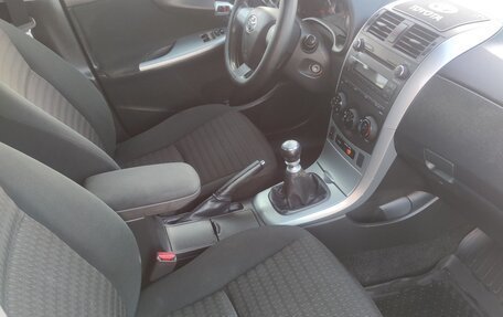 Toyota Corolla, 2010 год, 1 035 000 рублей, 7 фотография