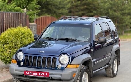 Jeep Liberty (North America) I, 2005 год, 695 000 рублей, 6 фотография