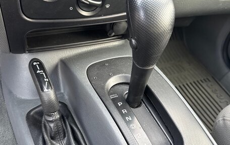 Jeep Liberty (North America) I, 2005 год, 695 000 рублей, 24 фотография