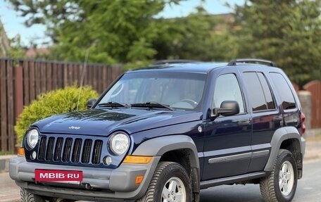 Jeep Liberty (North America) I, 2005 год, 695 000 рублей, 15 фотография