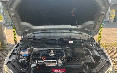 Volkswagen Jetta VI, 2011 год, 975 000 рублей, 20 фотография