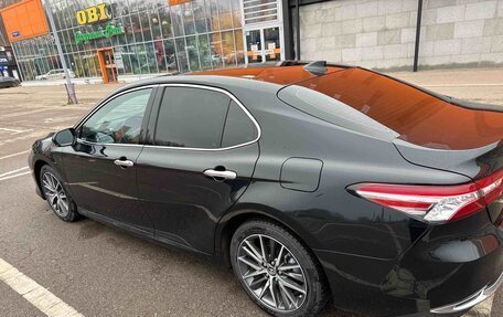 Toyota Camry, 2022 год, 3 300 000 рублей, 8 фотография