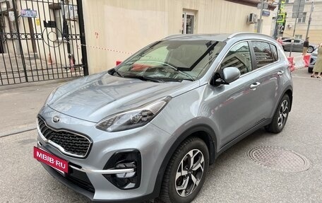 KIA Sportage IV рестайлинг, 2019 год, 1 920 000 рублей, 3 фотография
