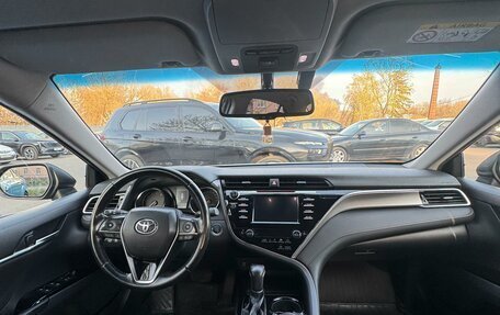 Toyota Camry, 2019 год, 2 550 000 рублей, 2 фотография
