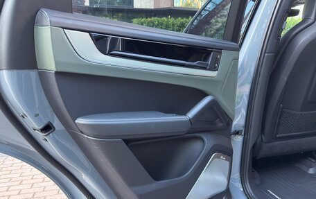 Porsche Cayenne III, 2023 год, 13 700 000 рублей, 29 фотография