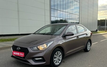 Hyundai Solaris II рестайлинг, 2018 год, 1 190 000 рублей, 2 фотография