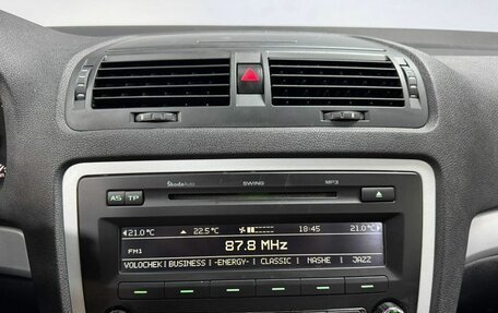 Skoda Octavia, 2011 год, 680 000 рублей, 18 фотография