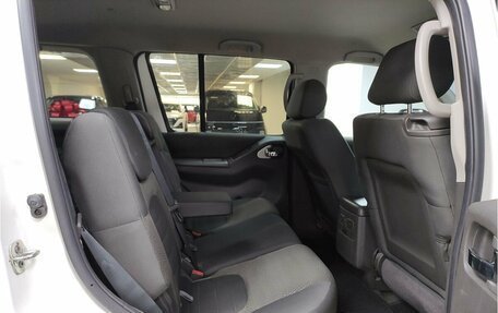 Nissan Pathfinder, 2012 год, 1 540 000 рублей, 10 фотография