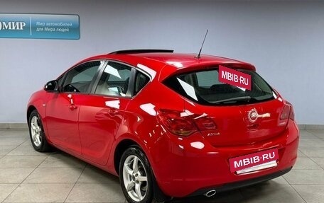 Opel Astra J, 2011 год, 520 000 рублей, 5 фотография