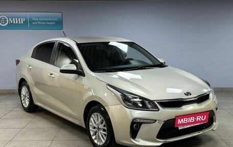 KIA Rio IV, 2018 год, 880 000 рублей, 3 фотография