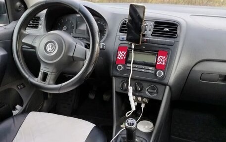 Volkswagen Polo VI (EU Market), 2011 год, 620 000 рублей, 5 фотография