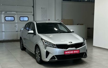 KIA Rio IV, 2021 год, 1 919 900 рублей, 1 фотография