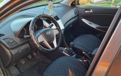 Hyundai Solaris II рестайлинг, 2013 год, 870 000 рублей, 1 фотография