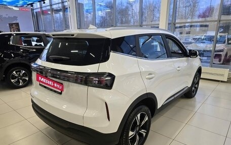 Chery Tiggo 4 I рестайлинг, 2025 год, 2 290 000 рублей, 3 фотография