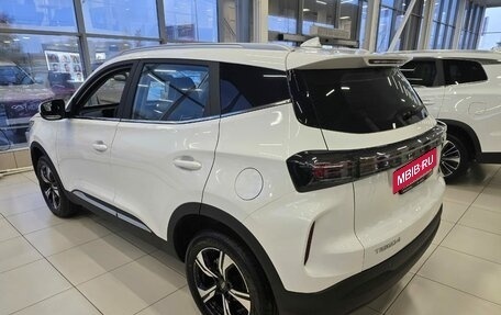 Chery Tiggo 4 I рестайлинг, 2025 год, 2 290 000 рублей, 4 фотография