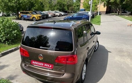 Volkswagen Touran III, 2013 год, 1 200 000 рублей, 5 фотография