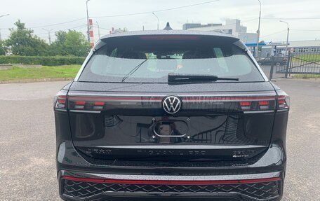 Volkswagen Tiguan, 2025 год, 4 800 000 рублей, 7 фотография