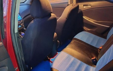Hyundai Solaris II рестайлинг, 2015 год, 839 000 рублей, 10 фотография