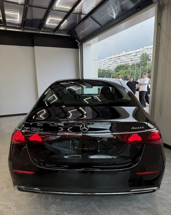 Mercedes-Benz E-Класс, 2024 год, 8 300 000 рублей, 4 фотография