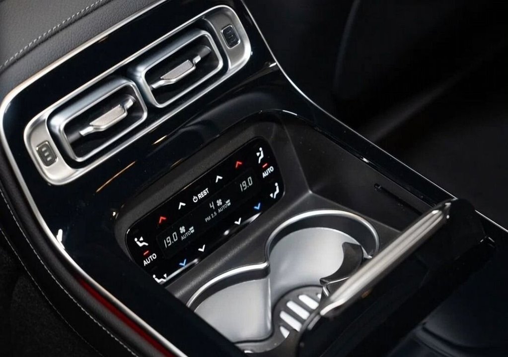 Mercedes-Benz S-Класс, 2024 год, 21 220 000 рублей, 12 фотография