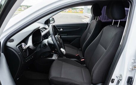 KIA Rio IV, 2022 год, 1 995 000 рублей, 10 фотография
