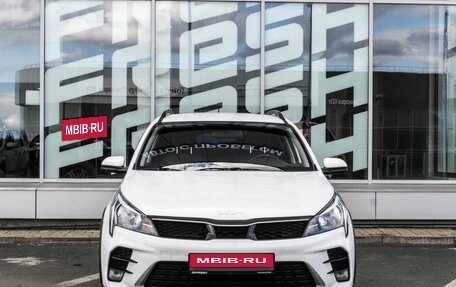 KIA Rio IV, 2022 год, 1 995 000 рублей, 3 фотография