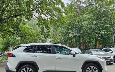 Toyota RAV4, 2020 год, 4 190 000 рублей, 8 фотография